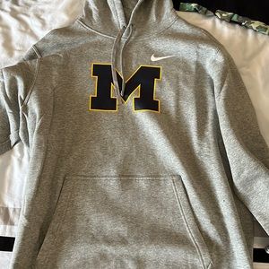 Nike Michigan Wolverines Sweatshirt